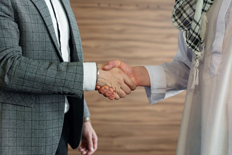 partenariat et association d'entrepreneurs
